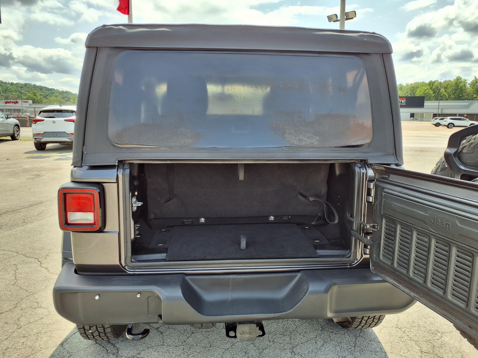 2018 Jeep Wrangler Sport S 4x4
