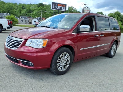 2016 Chrysler Town & Country Touring-L Anniversary Edition