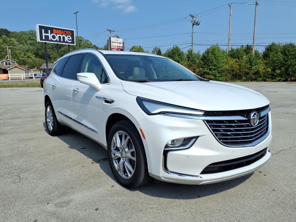 2022 Buick Enclave Essence